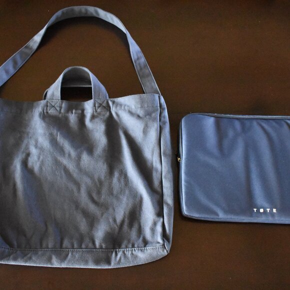 TOTE brand tote bag and laptop case - Navy - Picture 4 of 7